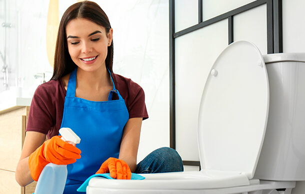 Como limpiar el baño profesionalmente - Chavira 365 Solutions