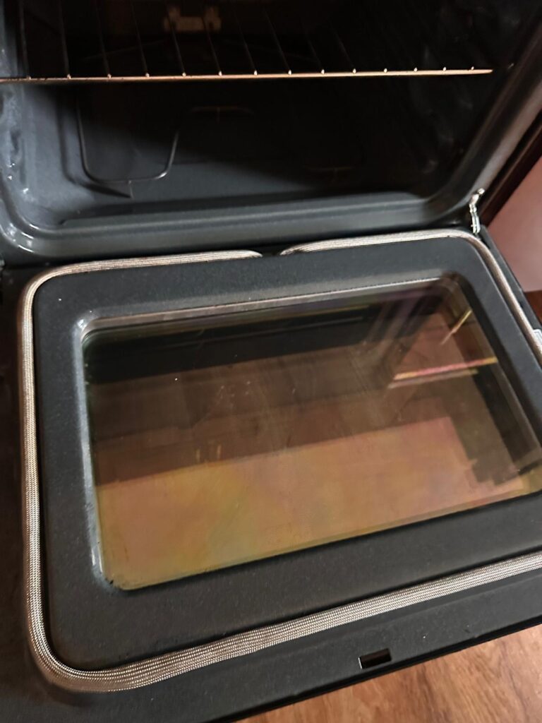 The Ultimate Guide to Deep Cleaning Your Stove: Step-by-Step for a Sparkling Kitchen